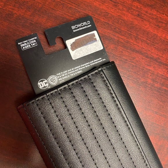 MARVEL DC ⚡️ THE FLASH Womens wallet - Picture 4 of 5